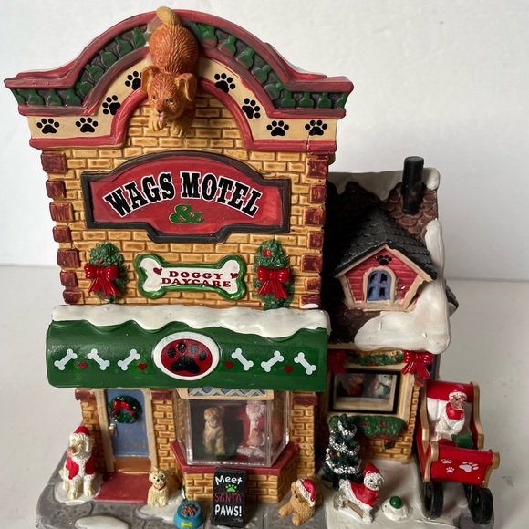 Lemax Wags Motel - Picture 8 of 9